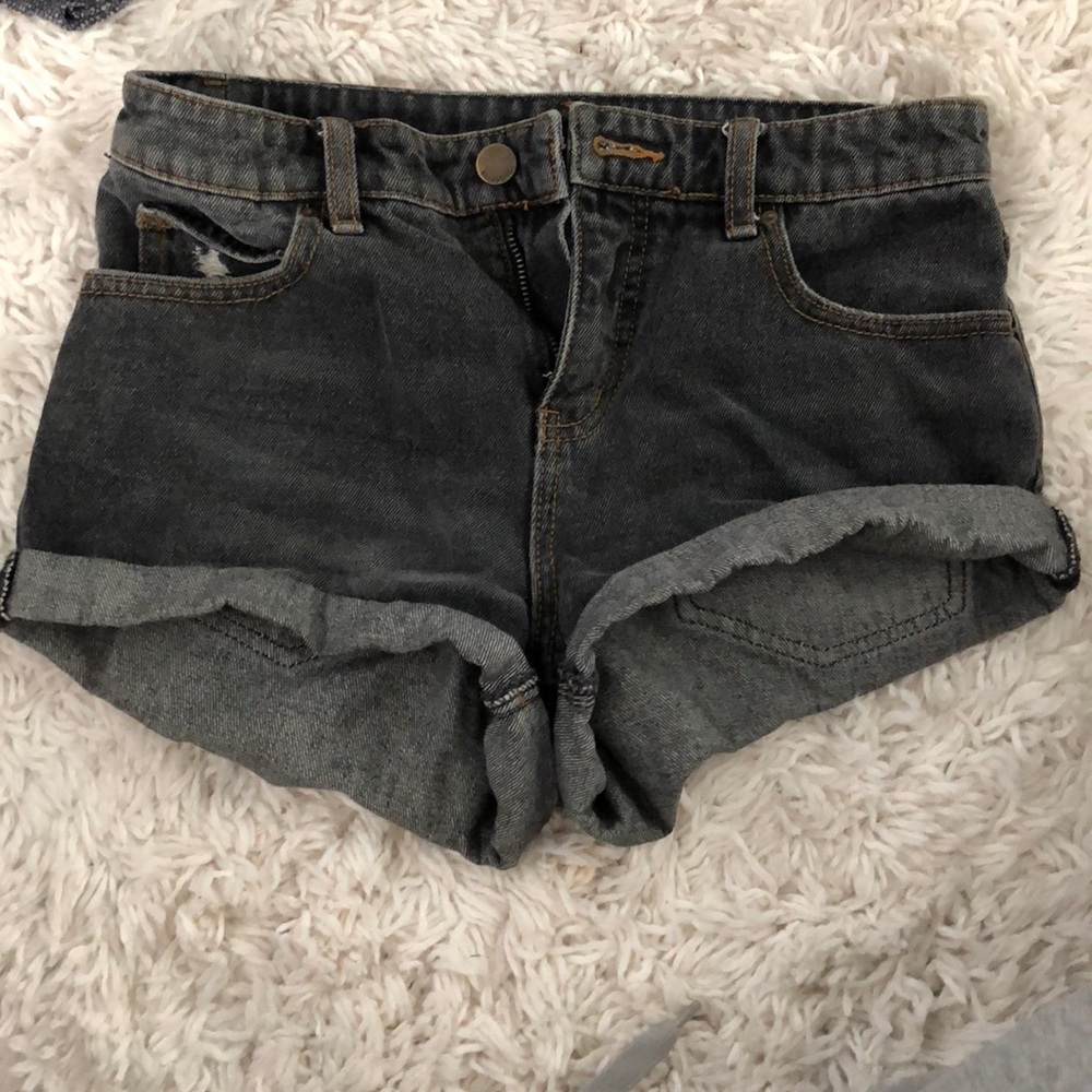 black jean shorts